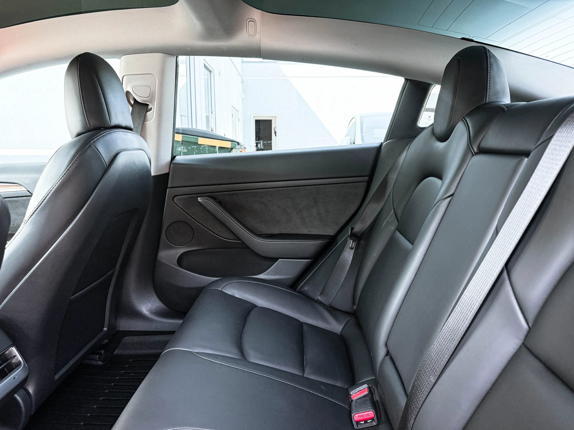 Used 2022 Tesla Model 3 Performance AWD/4WD image 21