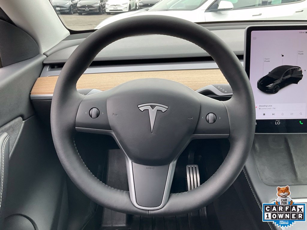 Used 2022 Tesla Model Y Performance AWD/4WD image 38