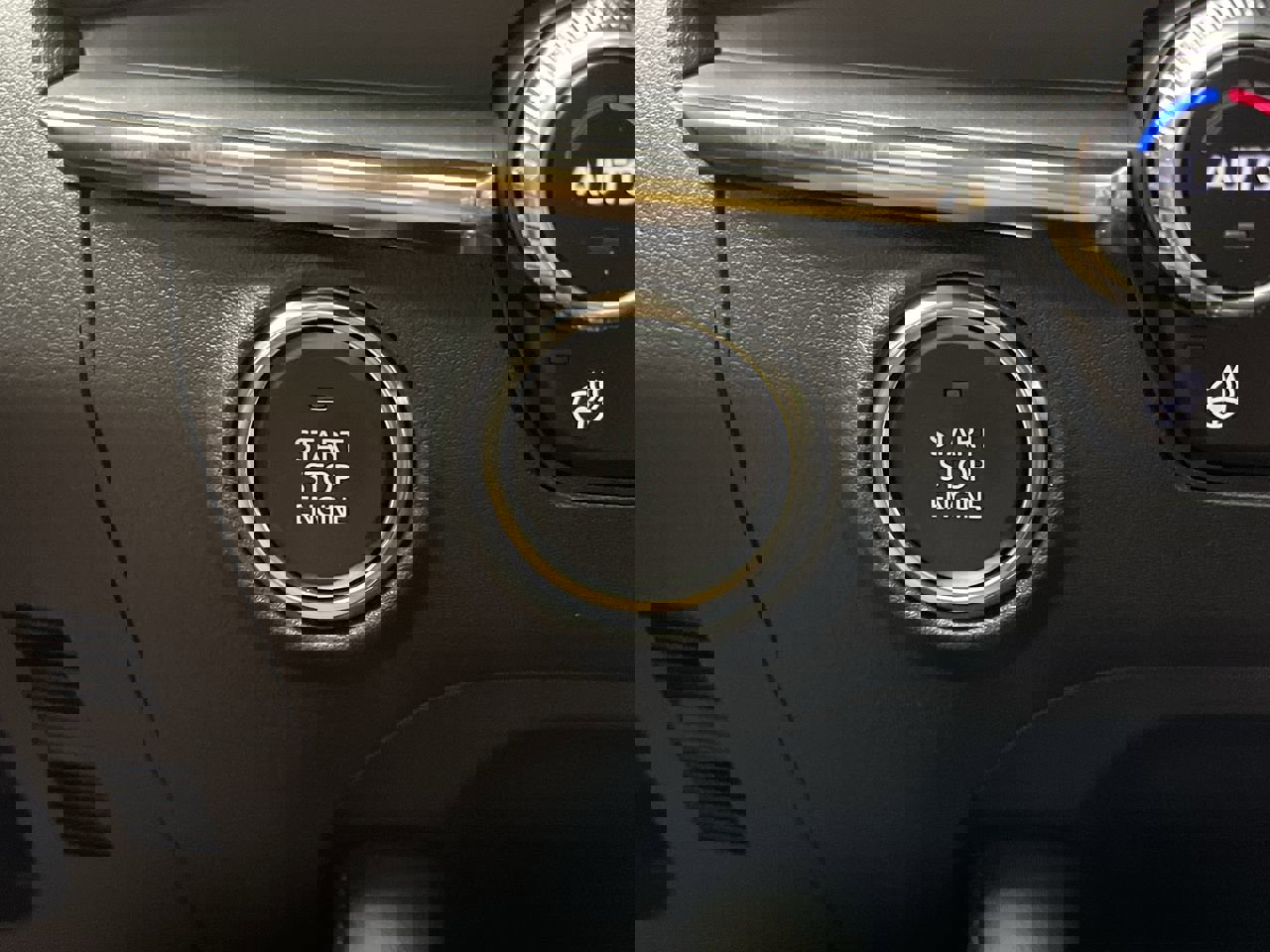 New 2025 MAZDA MAZDA3 Hatchback w/Premium Plus Pkg image 20