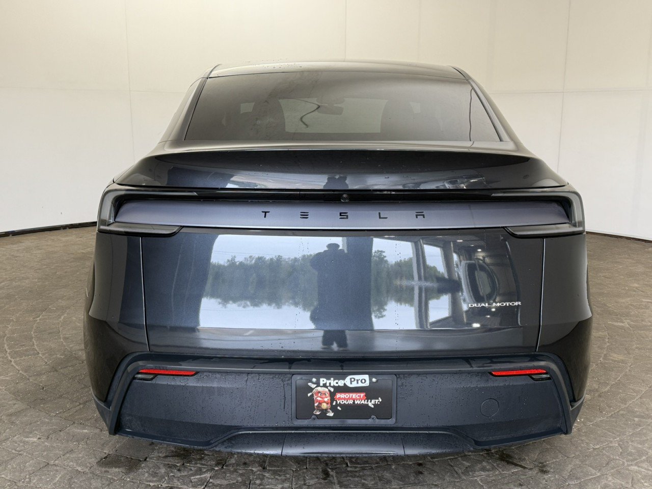 Used 2026 Tesla Model Y Long Range AWD/4WD image 6