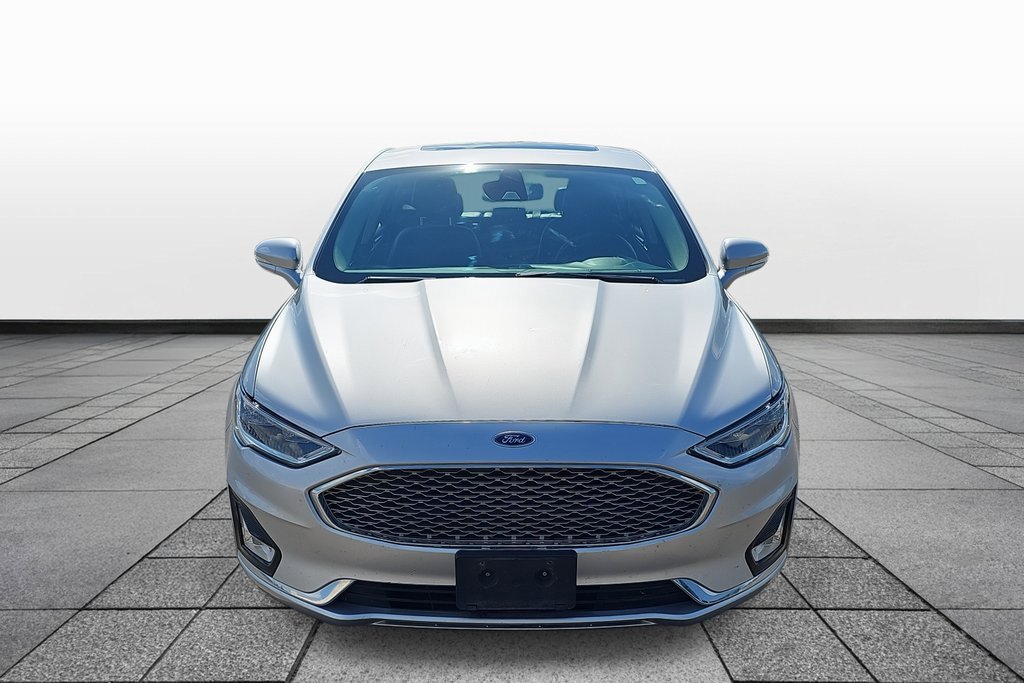 Used 2019 Ford Fusion Titanium image 2