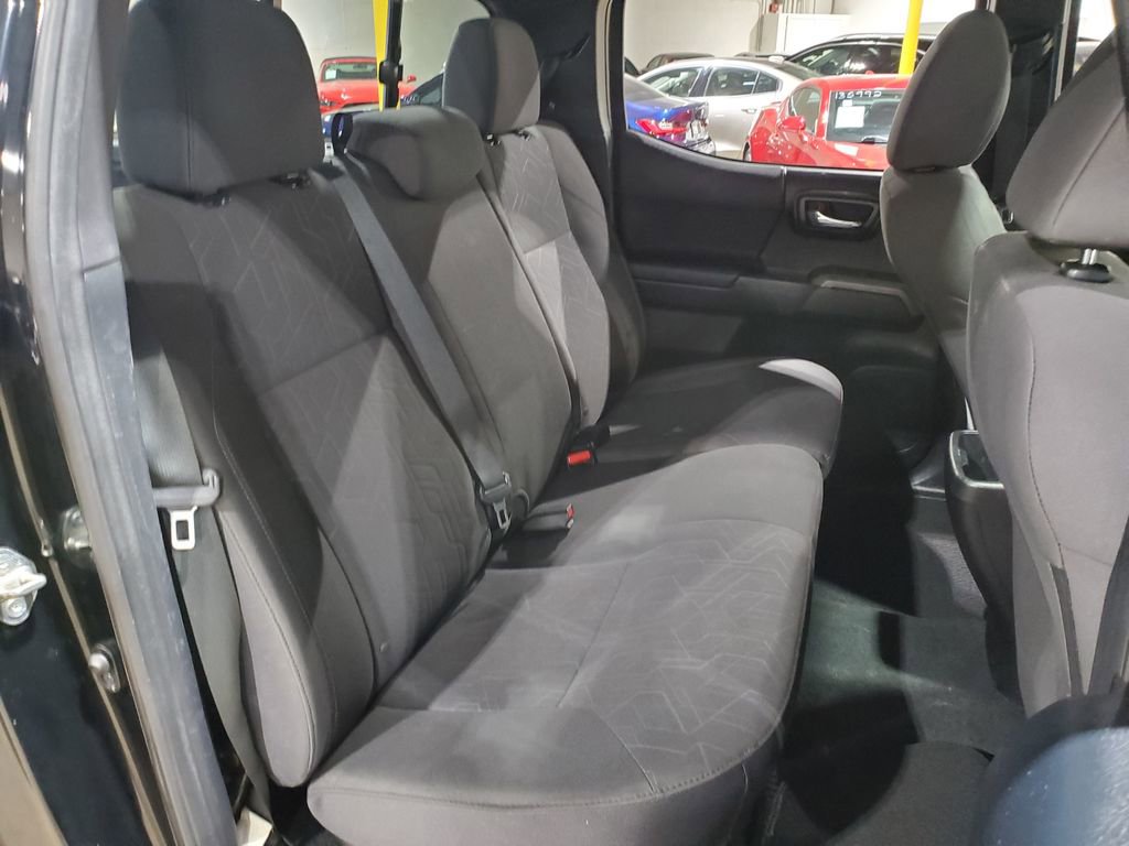 Used 2016 Toyota Tacoma TRD Sport w/ Premium & Technology Package RWD image 21