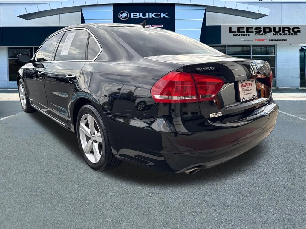 Used 2013 Volkswagen Passat TDI SE image 5