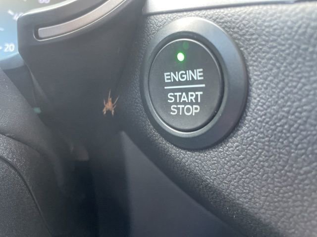 Used 2020 Ford Escape SEL image 36