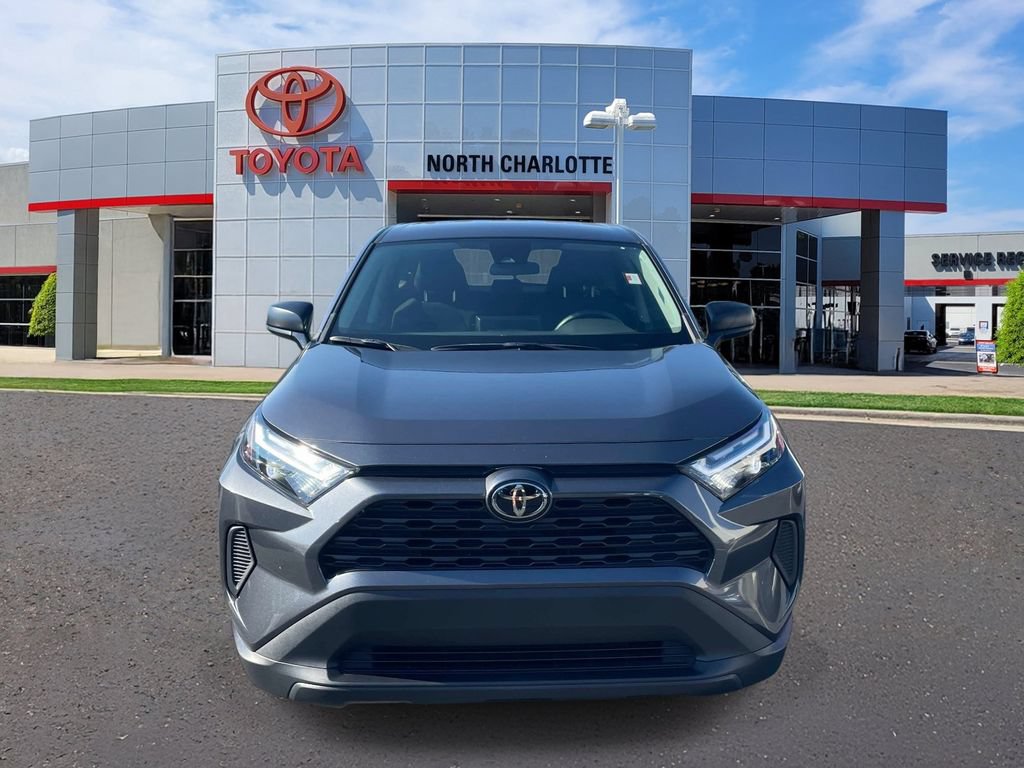 Used 2023 Toyota RAV4 LE FWD image 3