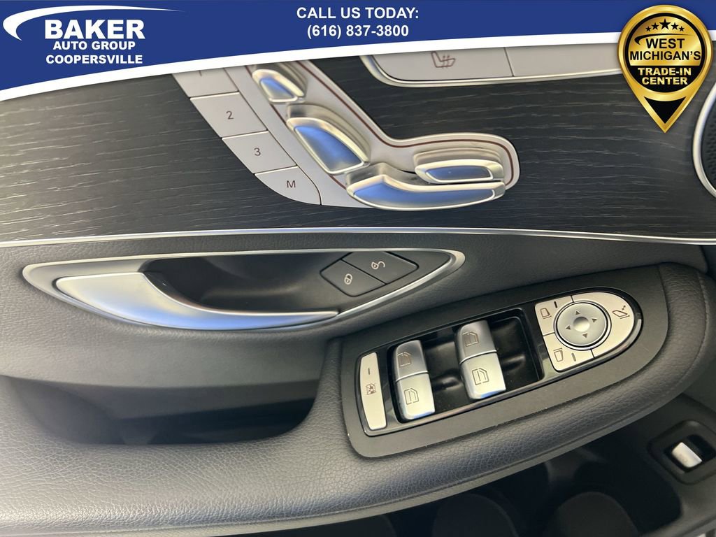 Used 2021 Mercedes-Benz GLC 300 4MATIC image 22