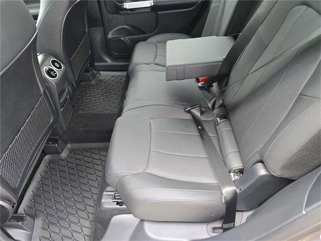 Certified 2026 Mercedes-Benz GLB 250 4MATIC image 18