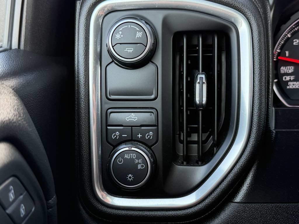Used 2019 Chevrolet Silverado 1500 LT w/ All-Star Edition RWD image 27
