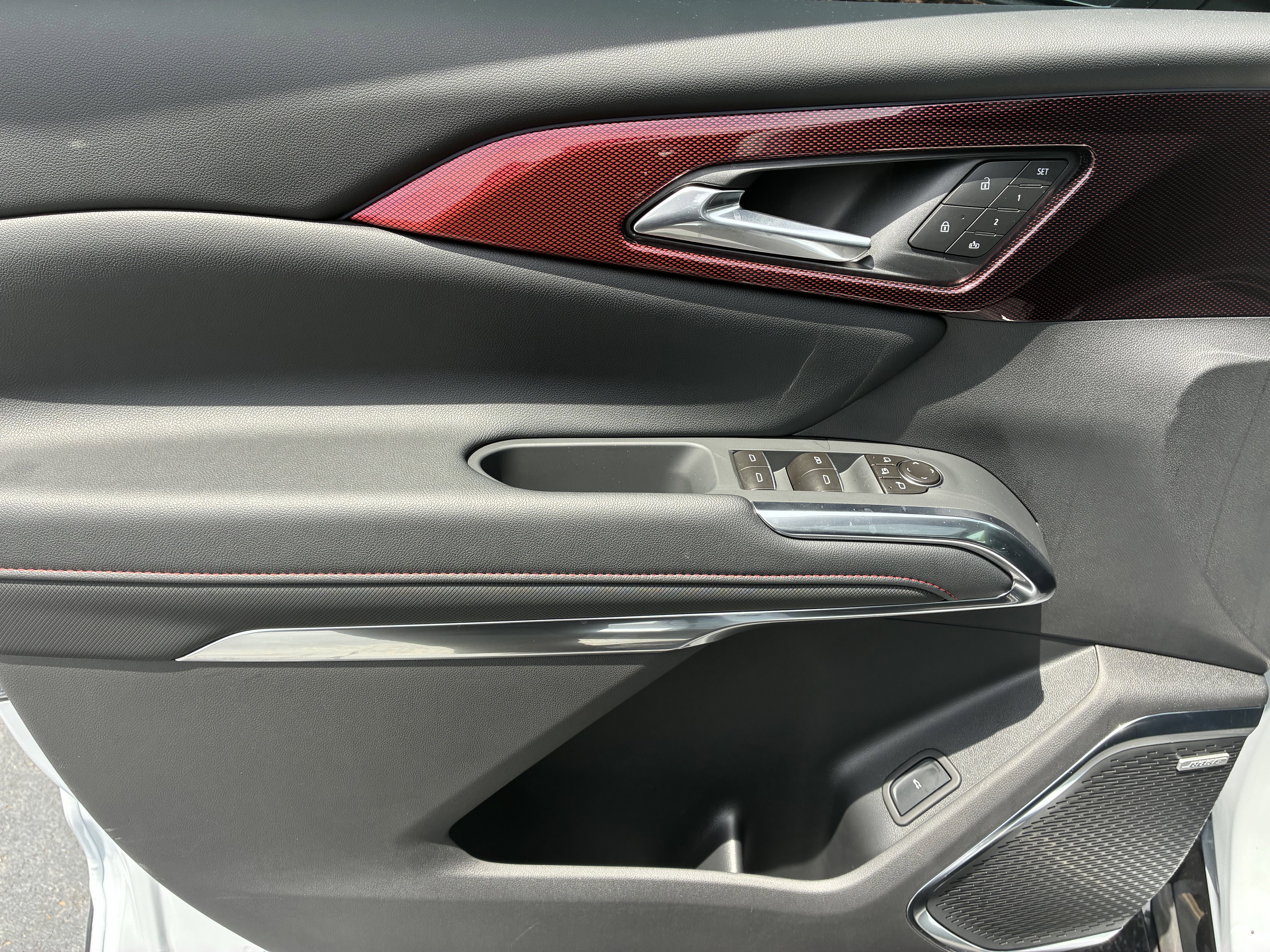 New 2026 Chevrolet Traverse RS FWD image 25