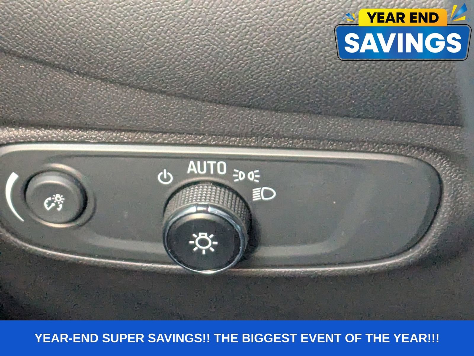 Used 2023 Chevrolet Equinox LT image 41