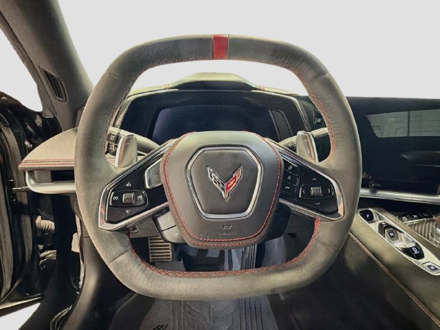 Used 2022 Chevrolet Corvette Stingray Premium Conv w/ Z51 Performance Package RWD image 10