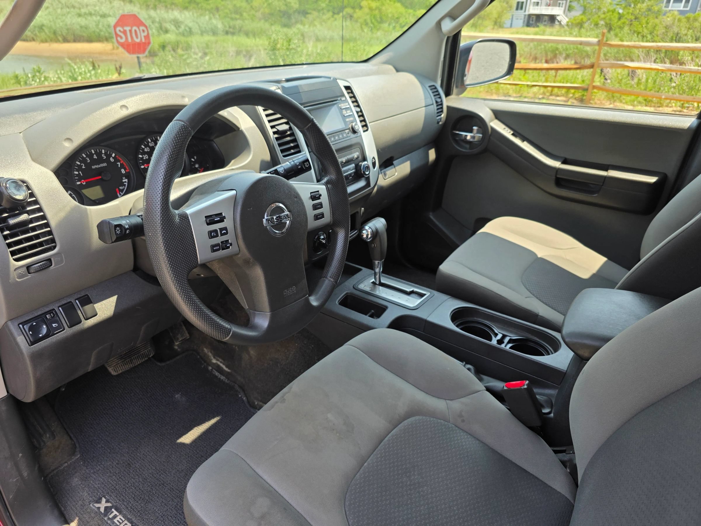 Used 2014 Nissan Xterra S AWD/4WD image 10