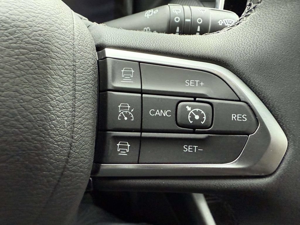 New 2026 Jeep Compass Limited w/ Sun, Sound & Navigation Group AWD/4WD image 25