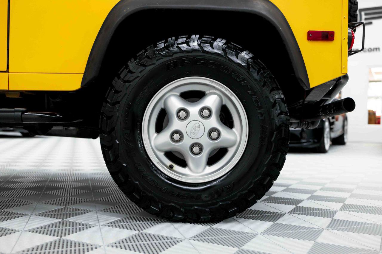 Used 1997 Land Rover Defender 90 AWD/4WD image 42