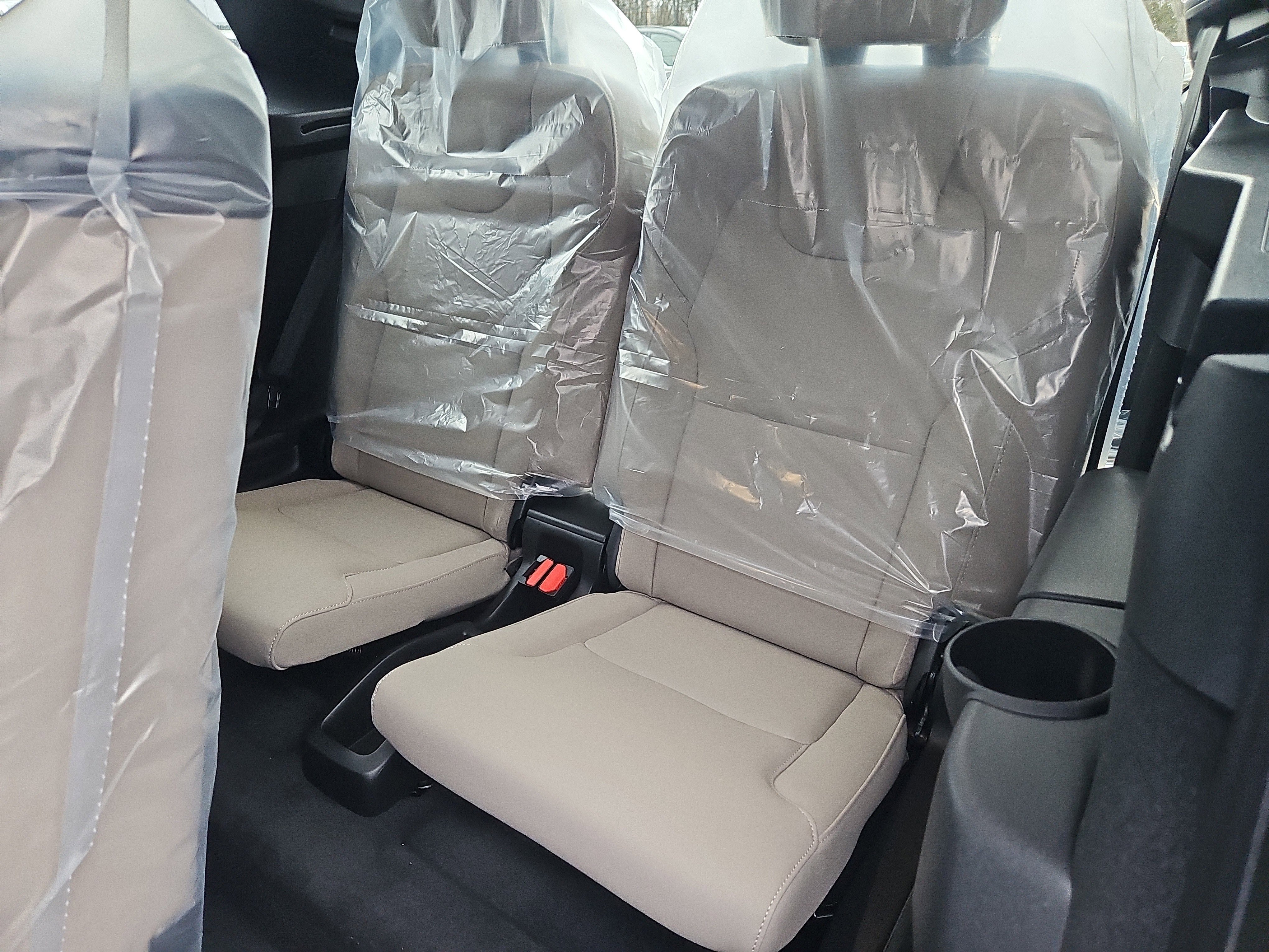 New 2026 Volvo XC90 B5 Core image 21