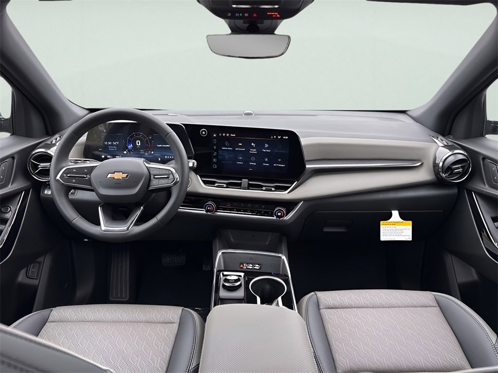 New 2026 Chevrolet Equinox LT w/ Convenience Package II image 12