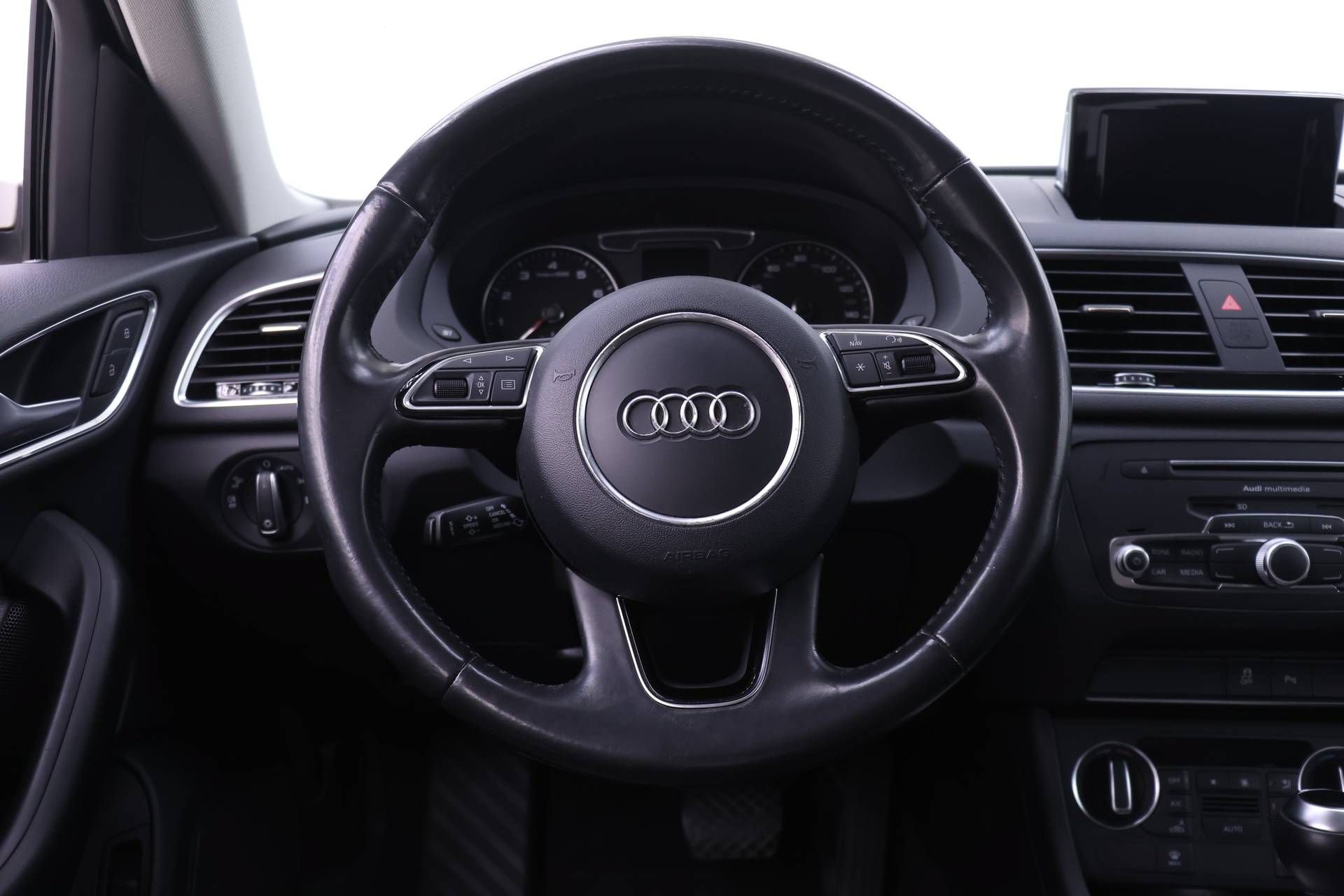 Used 2017 Audi Q3 2.0T Premium FWD image 19