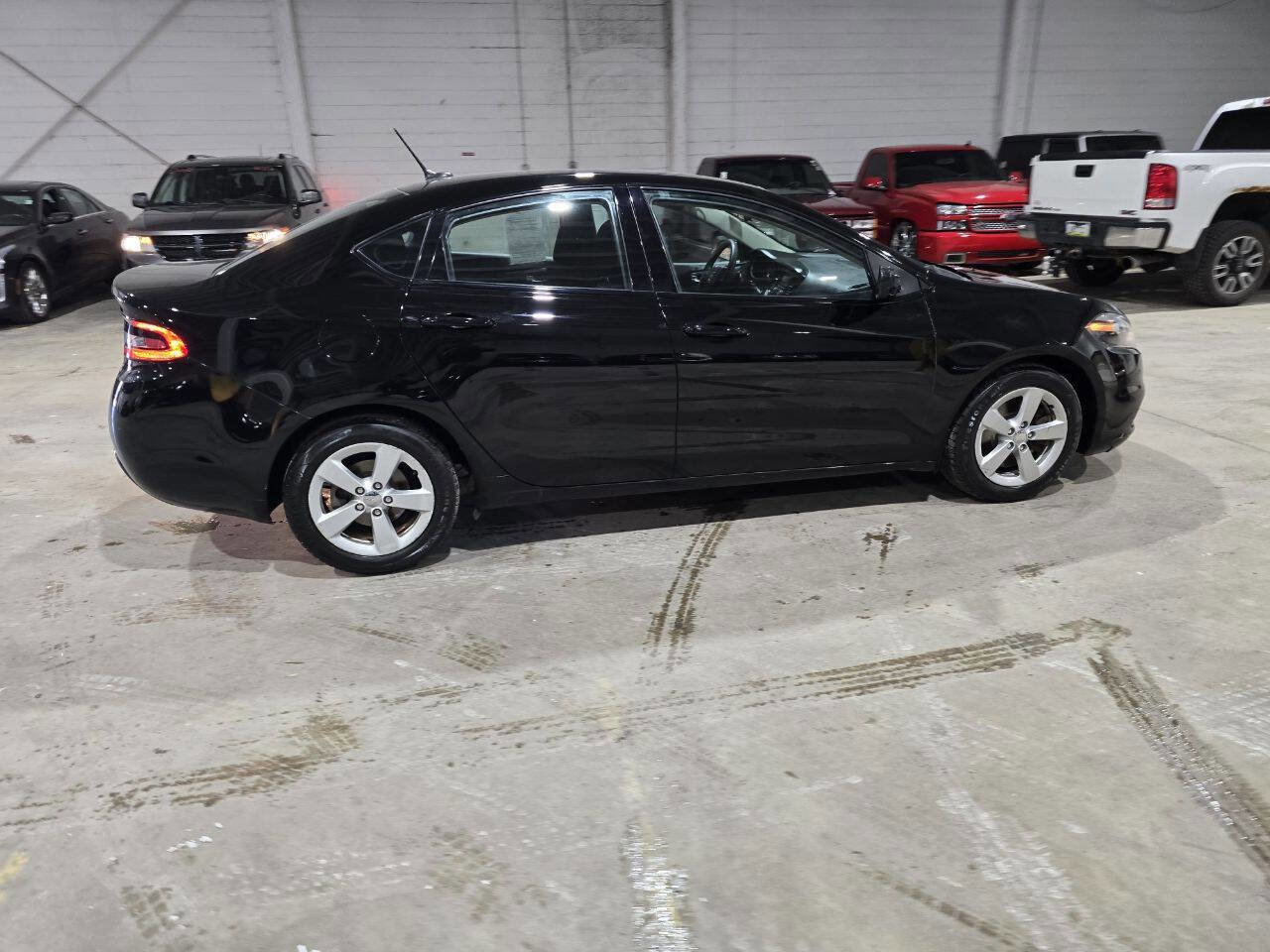 Used 2016 Dodge Dart SXT FWD image 12