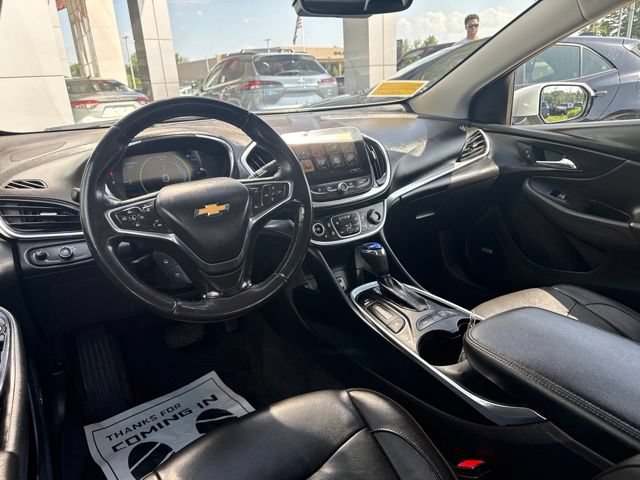 Used 2018 Chevrolet Volt Premier w/ Driver Confidence Package FWD image 26