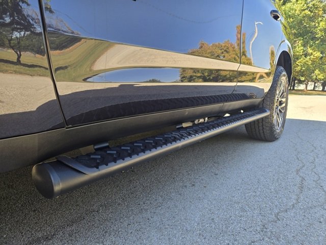 New 2025 Chevrolet Tahoe Z71 w/ Comfort Package image 15