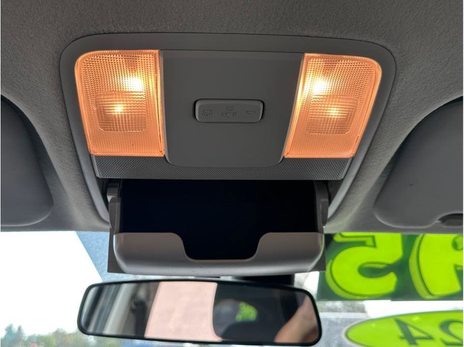 Used 2024 Kia Forte LXS image 19