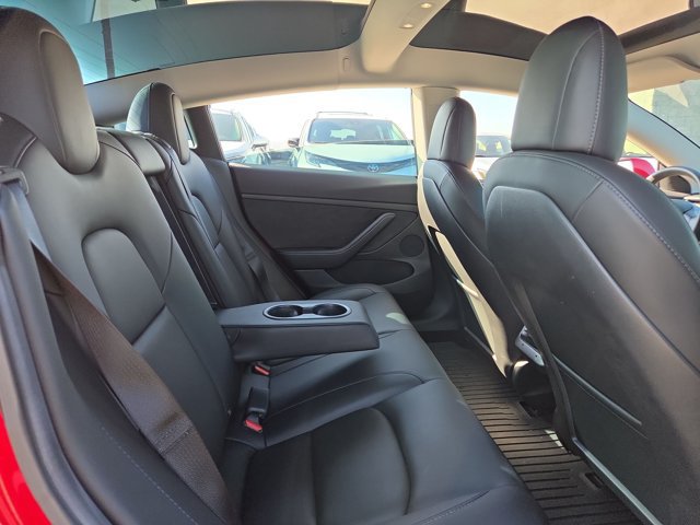 Used 2022 Tesla Model 3 Performance AWD/4WD image 17