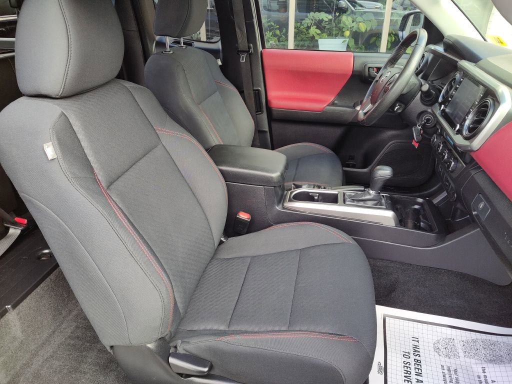 Used 2021 Toyota Tacoma SR5 image 17