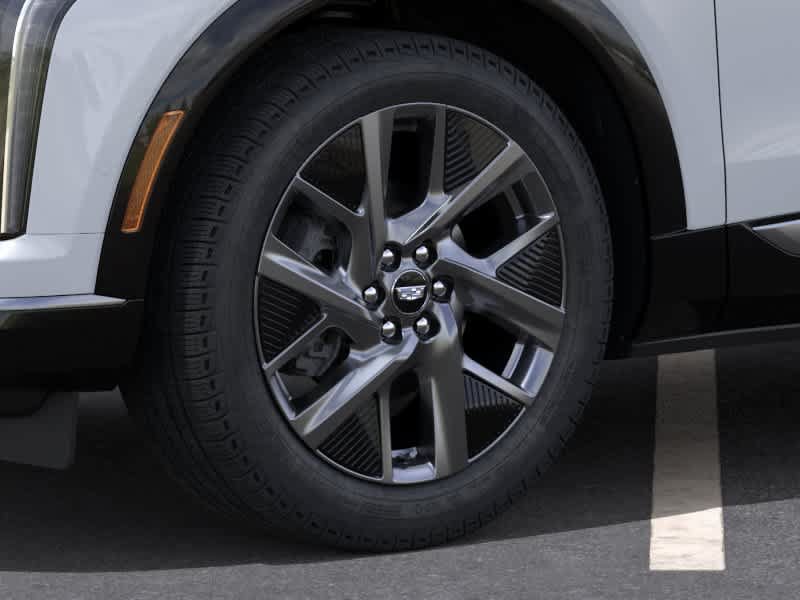New 2027 Cadillac Optiq Luxury RWD image 9