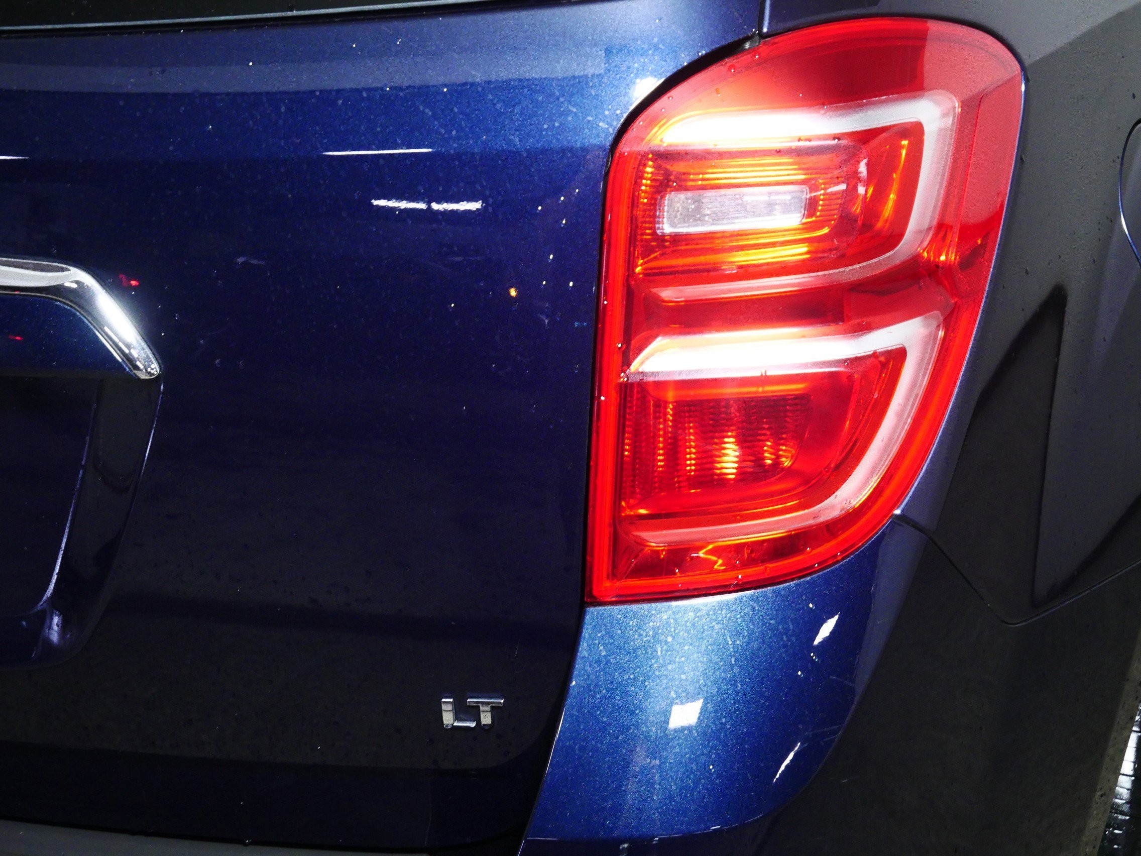 Used 2017 Chevrolet Equinox LT w/ Convenience Package image 17