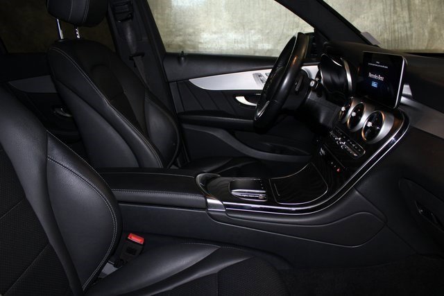 Certified 2022 Mercedes-Benz GLC 300 4MATIC image 5
