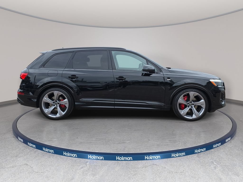 Used 2026 Audi Q7 3.0T Prestige w/ Prestige Package AWD/4WD image 4