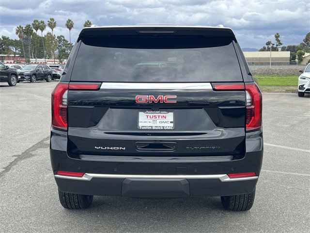 New 2026 GMC Yukon Elevation image 4