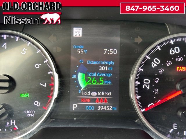 Used 2021 Toyota RAV4 XLE Premium AWD/4WD image 21