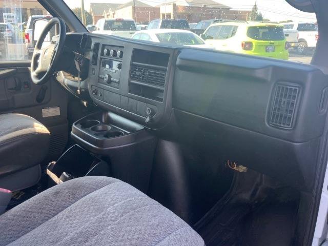 Used 2013 GMC Savana 3500 RWD image 12