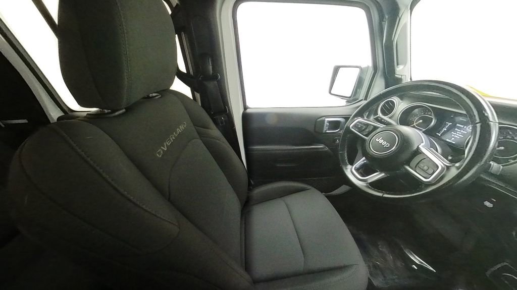 Used 2021 Jeep Gladiator Overland image 34