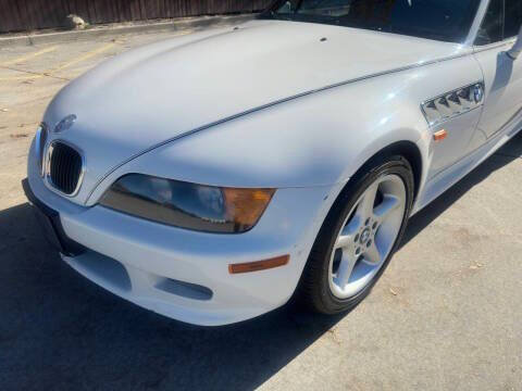 Used 1999 BMW Z3 2.5i RWD image 12