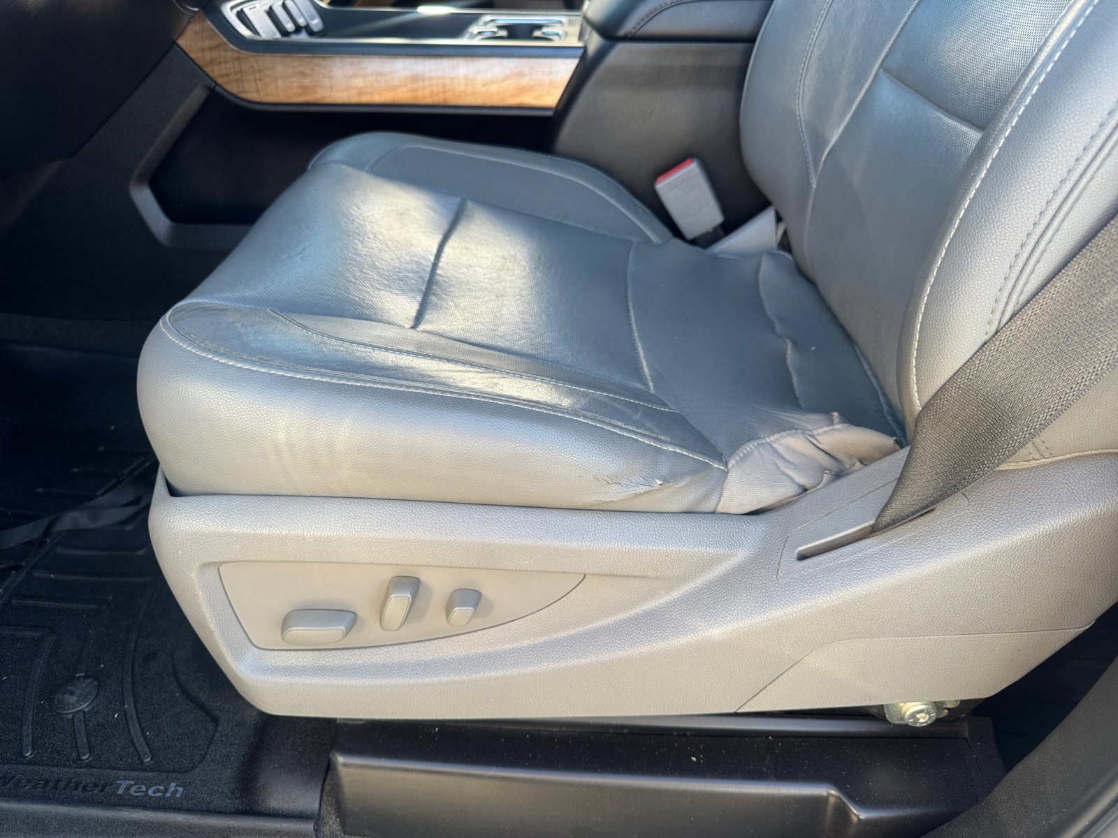 Used 2018 Chevrolet Silverado 2500 LTZ w/ Duramax Plus Package image 13