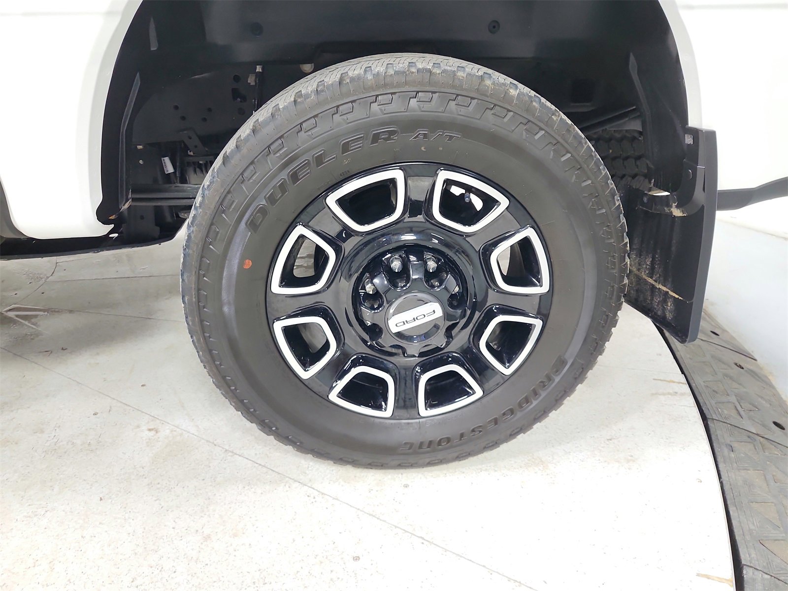 Used 2025 Ford F250 Platinum image 48