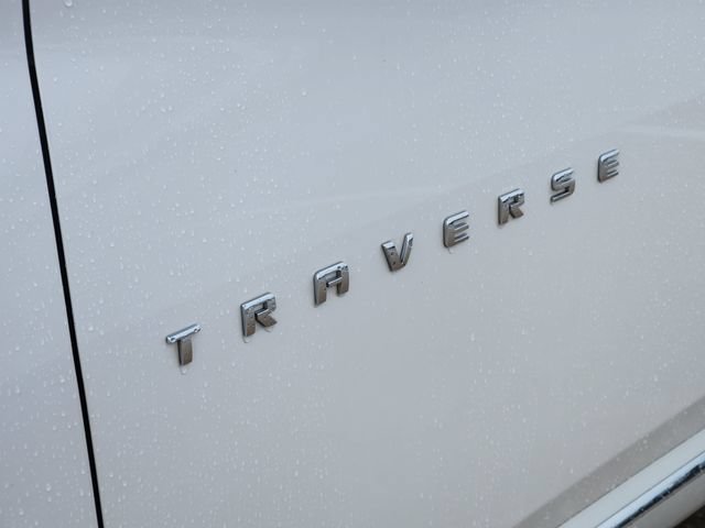 Used 2022 Chevrolet Traverse Premier FWD image 10