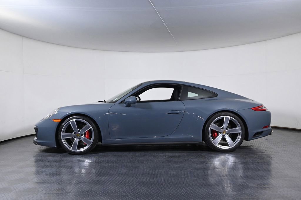 Used 2018 Porsche 911 Carrera 4S image 2