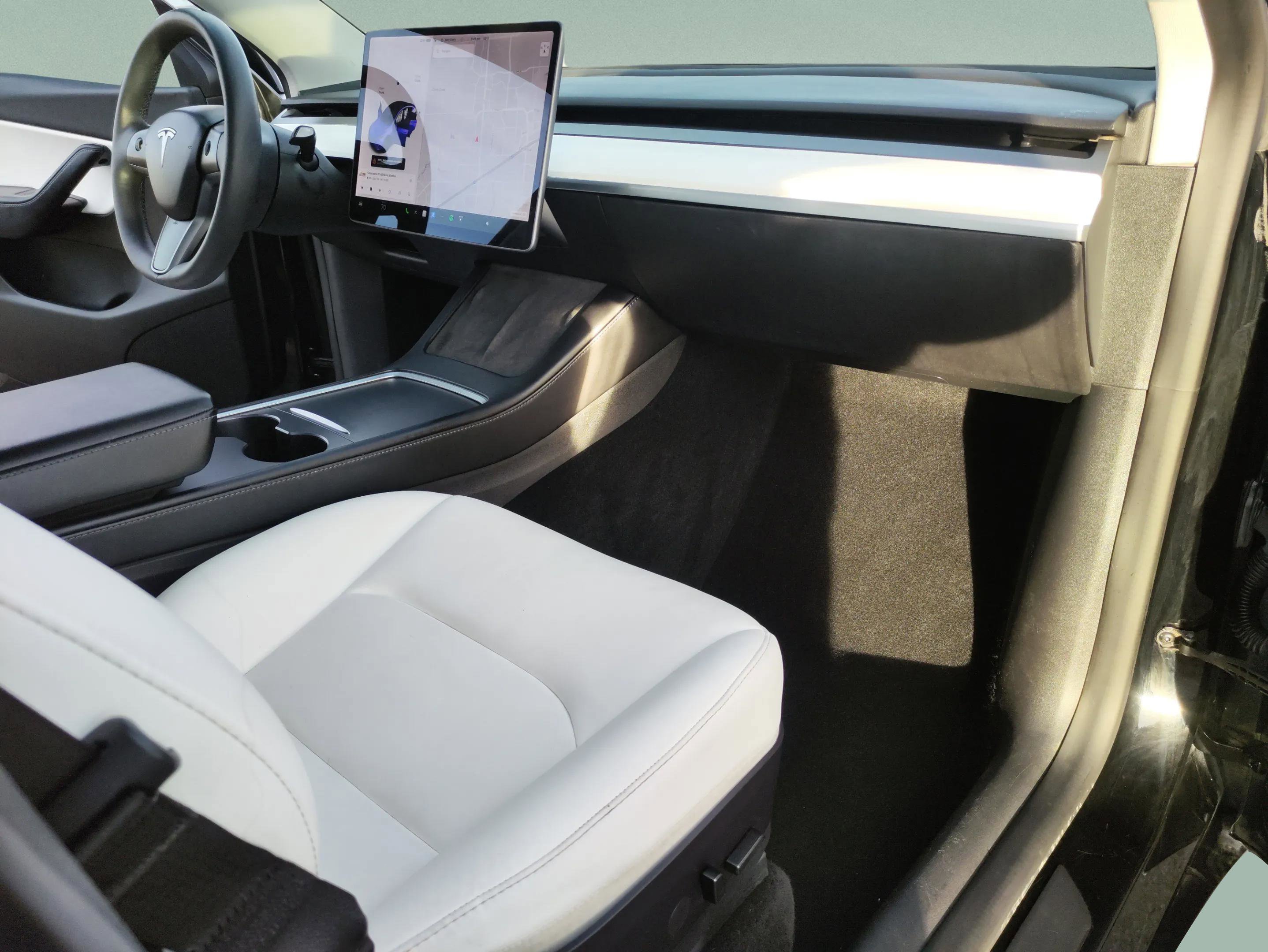 Used 2022 Tesla Model Y Performance image 18