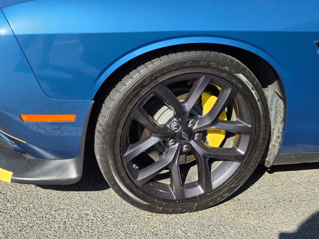 Used 2023 Dodge Challenger GT w/ Plus Package image 4