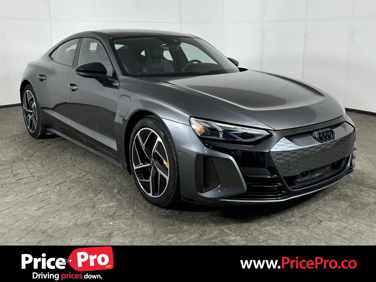 Used 2024 Audi RS e-tron GT w/ Carbon Performance Package AWD/4WD image 1