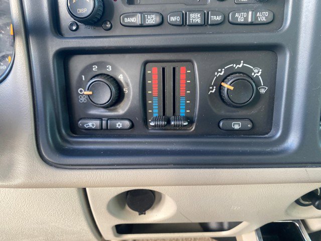 Used 2003 Chevrolet Suburban LS image 58