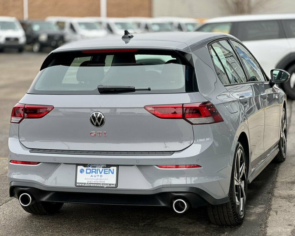 Used 2025 Volkswagen GTI SE w/ SE Leather Seating Package FWD image 5