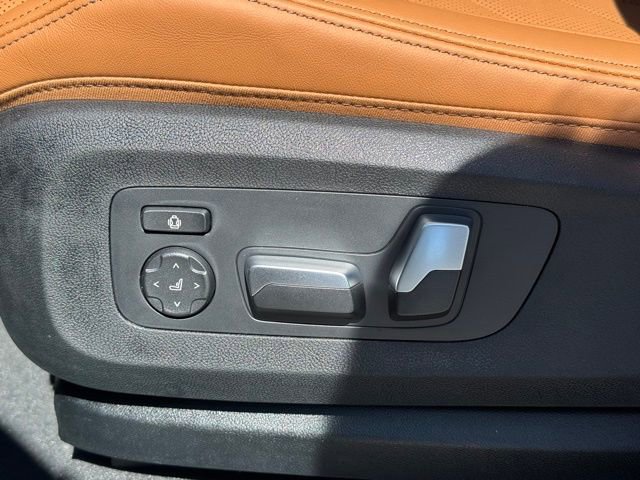 New 2026 BMW X5 xDrive50e AWD/4WD image 11