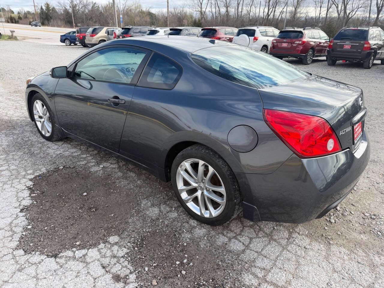 Used 2011 Nissan Altima 3.5 SR w/ 3.5SR Premium Pkg FWD image 5
