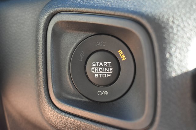 Used 2025 Jeep Wrangler Unlimited Sport AWD/4WD image 28