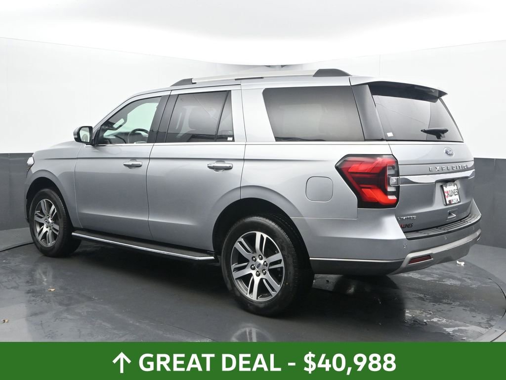 Used 2022 Ford Expedition Limited image 10