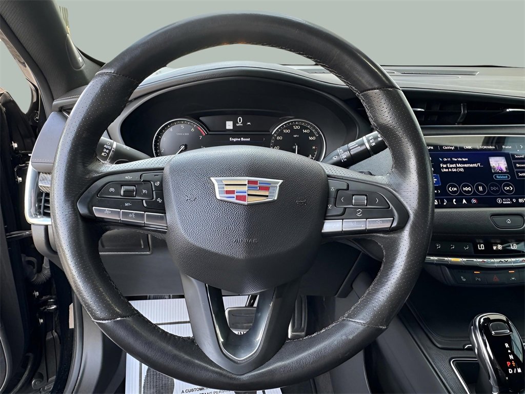 Used 2023 Cadillac XT4 Sport w/ Cold Weather Package image 9